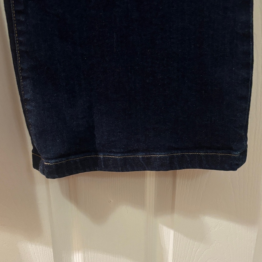 GAP Women’s 70’s High Rise Flare Jeans - Picture 7 of 8